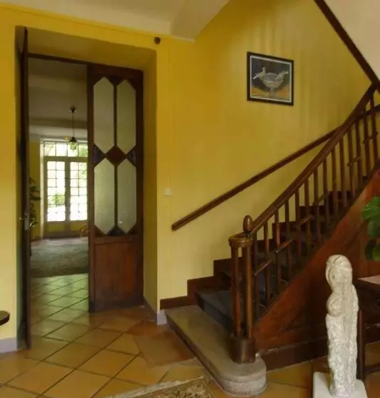 فندق Hôtelrestaurant Le Domaine De Testelin