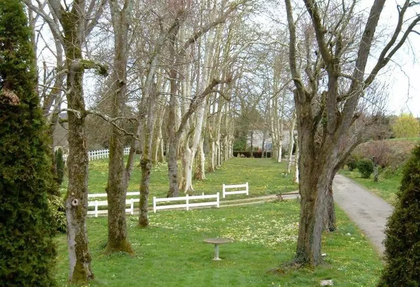 فندق Hôtelrestaurant Le Domaine De Testelin