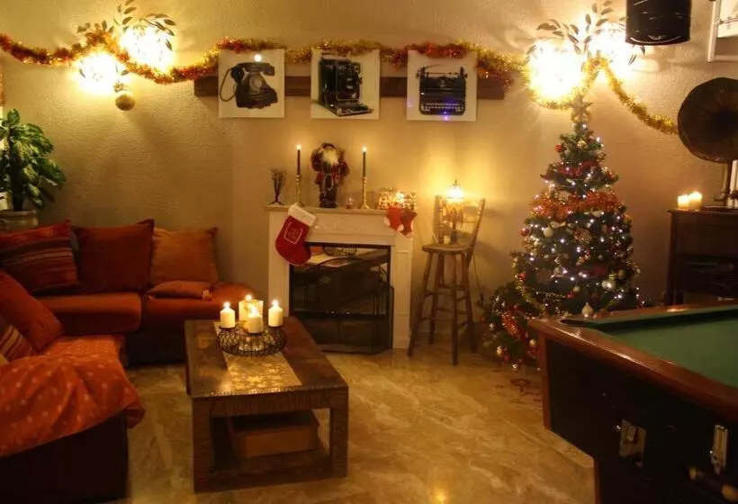 Отель Hostellerie Saint Benoît