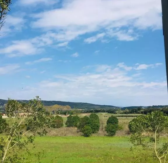 Отель Hostellerie Saint Benoît