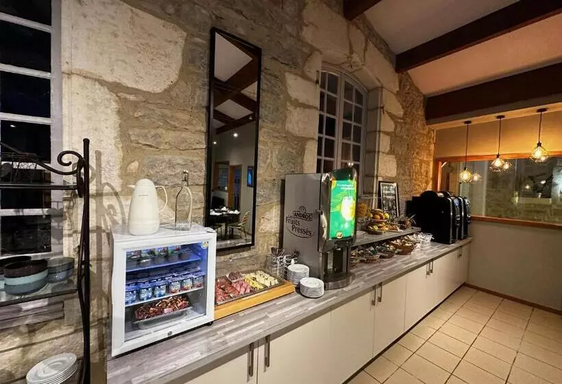 Отель Hôtel Du Château