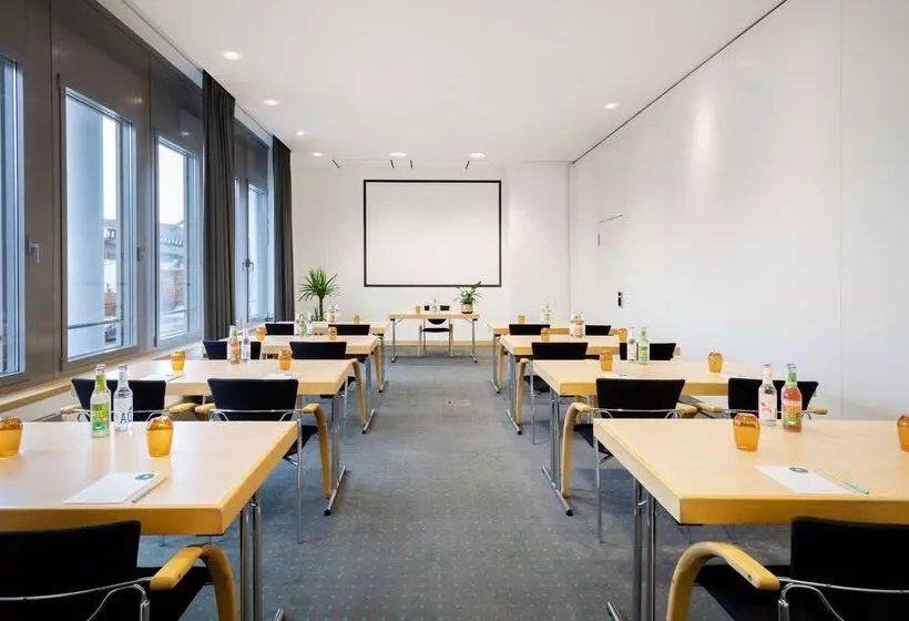 בית מלון כפרי Four Munich Neue Messe