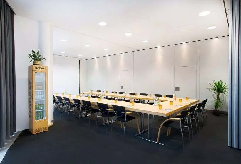 בית מלון כפרי Four Munich Neue Messe