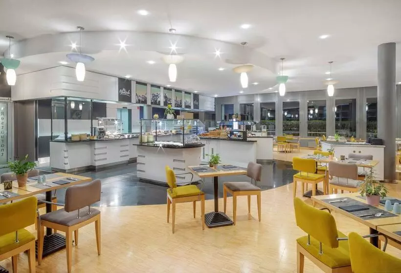 בית מלון כפרי Four Munich Neue Messe