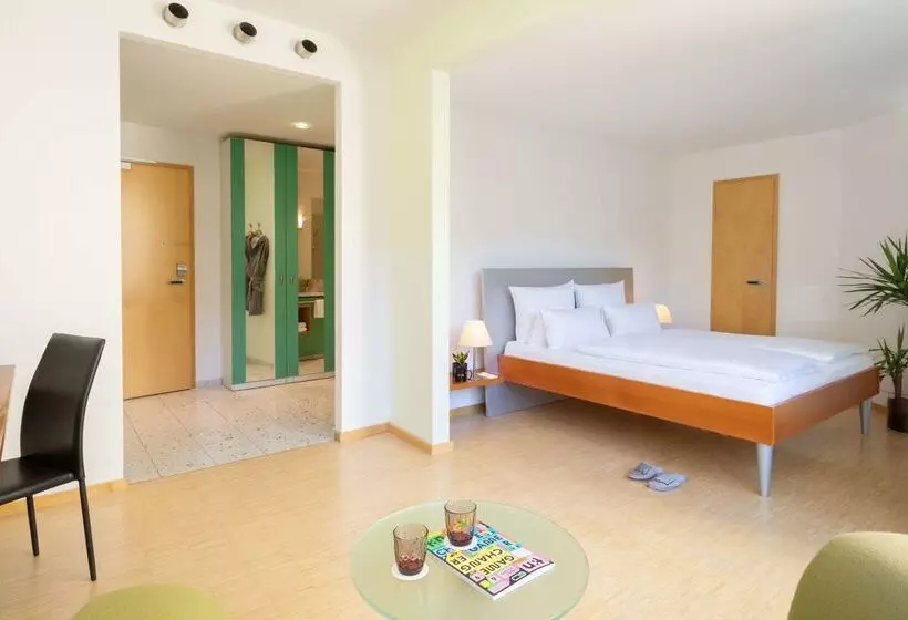 בית מלון כפרי Four Munich Neue Messe