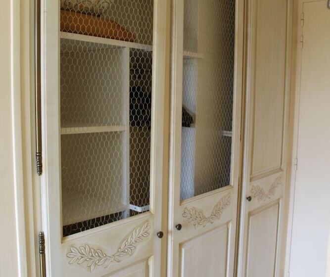 ホテル Le Mas Du Colombier