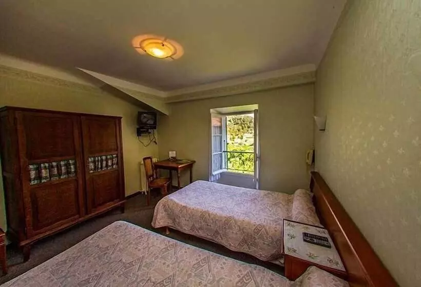 Отель Le Pont D Or