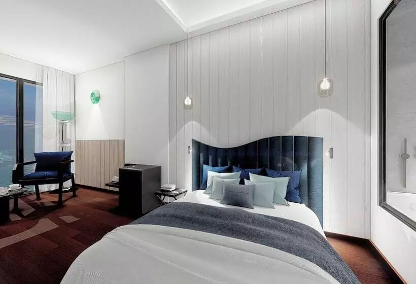 Les Vagues Hotel & Spa