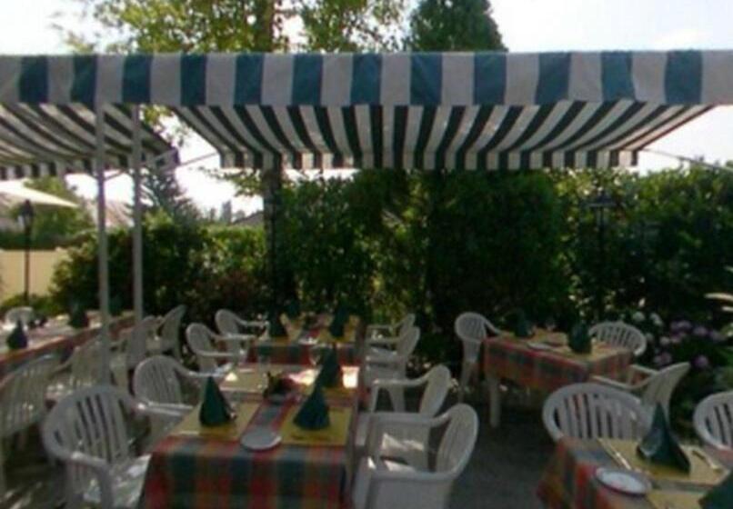 בית מלון כפרי Logis Hôtel Le Pan De Bois