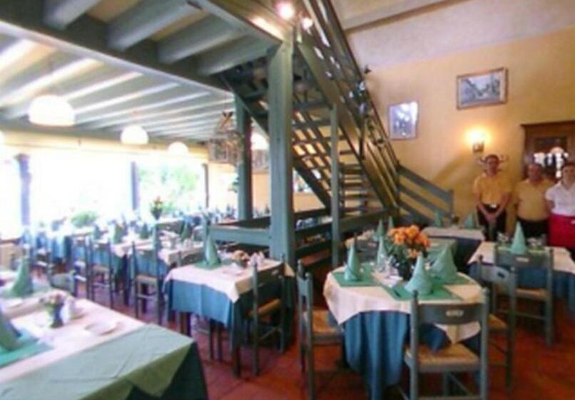 בית מלון כפרי Logis Hôtel Le Pan De Bois