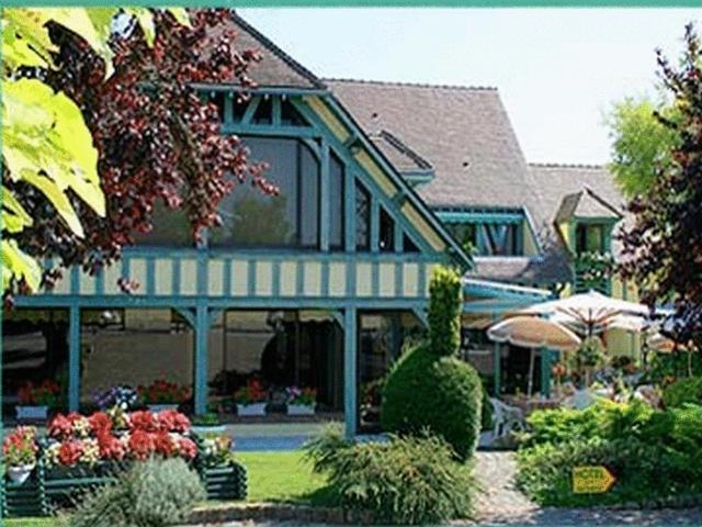 בית מלון כפרי Logis Hôtel Le Pan De Bois