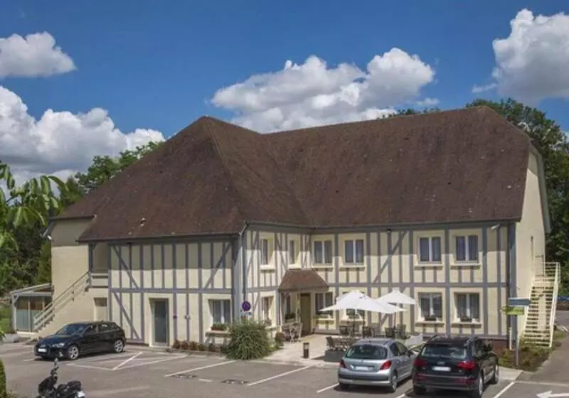 酒店 Logis Hôtel Le Pan De Bois