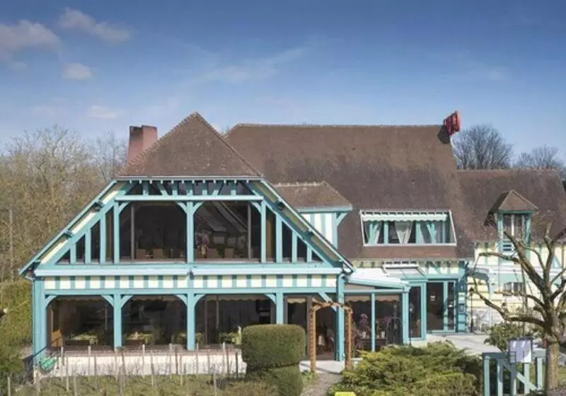 酒店 Logis Hôtel Le Pan De Bois