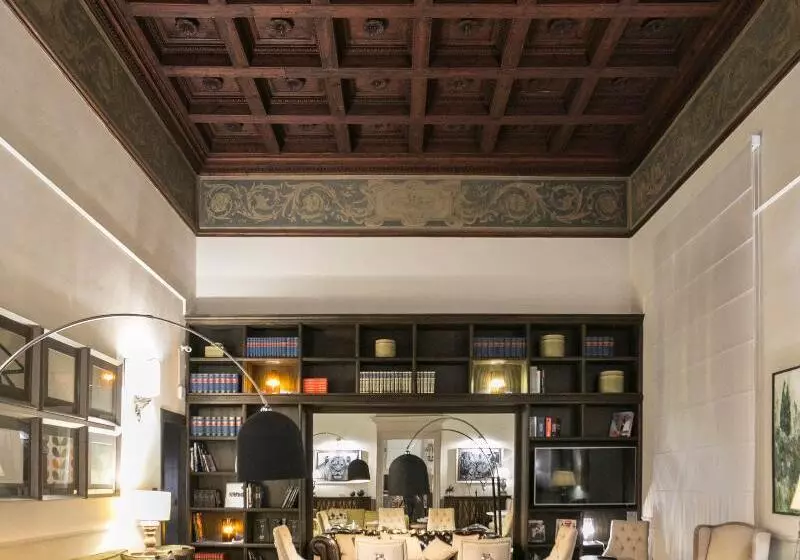 Palazzo Lorenzo Hotel Boutique & Spa