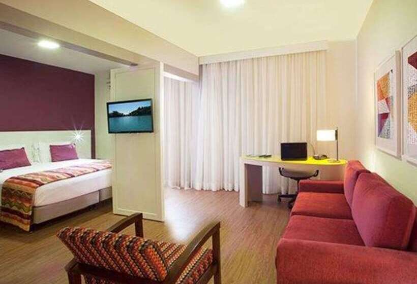 فندق Quality Suites Alphaville