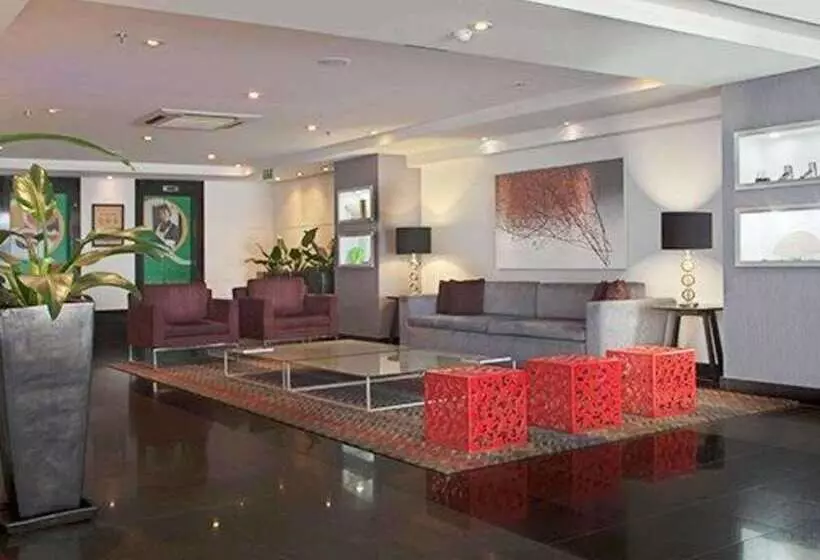 Hotel Quality Suites Alphaville