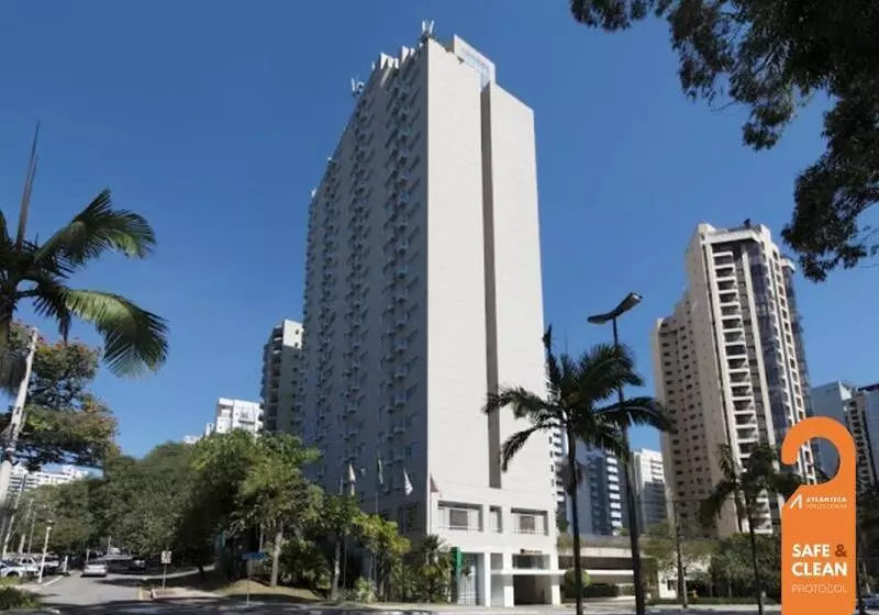 Hotel Quality Suites Alphaville