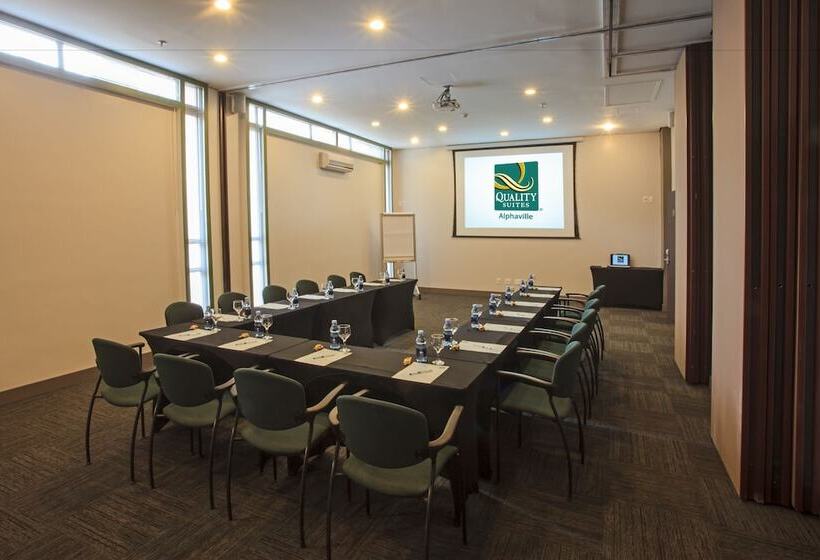 فندق Quality Suites Alphaville