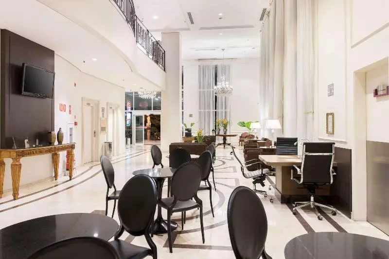 Hotel Quality Suites Oscar Freire - São Paulo