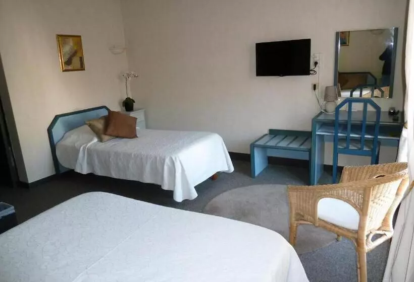 ホテル Restaurant Le Commerce