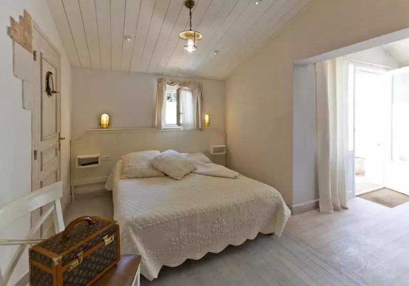 Отель Restaurant & Spa Plaisir