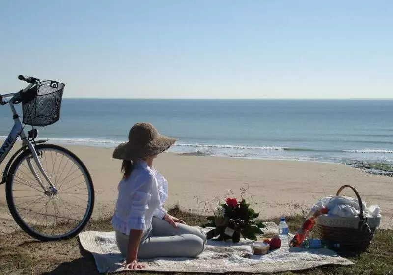 Отель Restaurant & Spa Plaisir