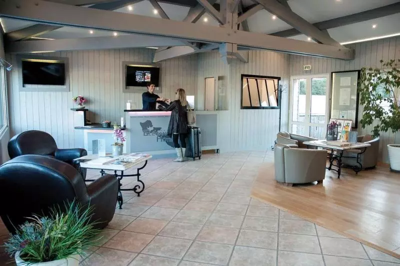 Отель Restaurant & Spa Plaisir