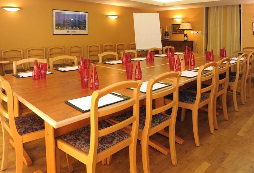 酒店 The Originals City, Hôtel De France, Bessinessurgartempe