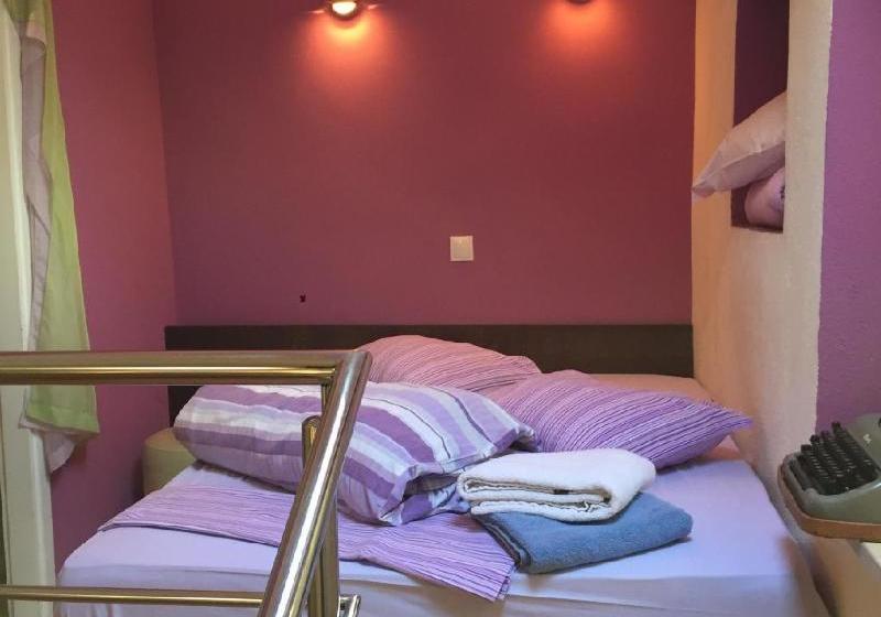 فندق Apartments Elena