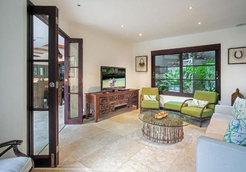 ホテル Villa Avalon