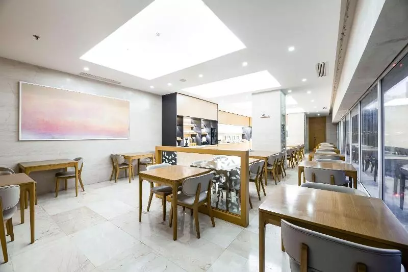Ji Hotel Dalian Zhongshan Square Renmin Road