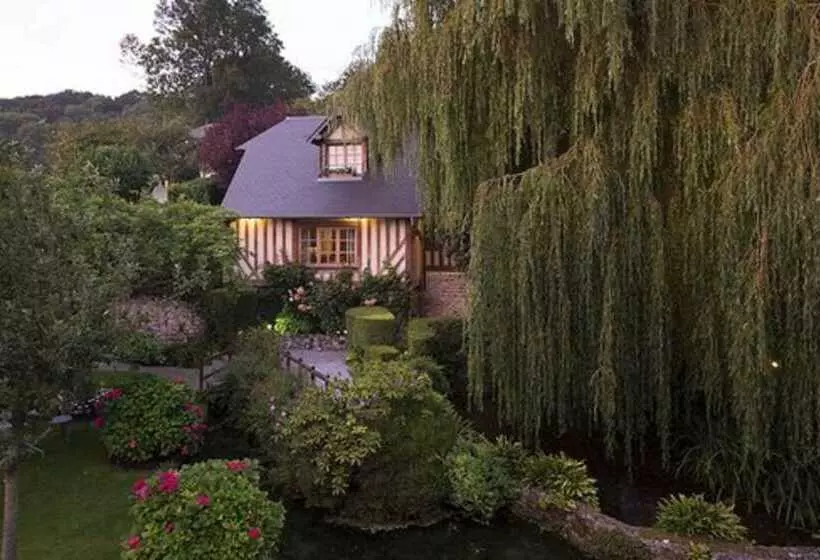 Отель Auberge De La Source   Hôtel De Charme, Collection Saint Siméon