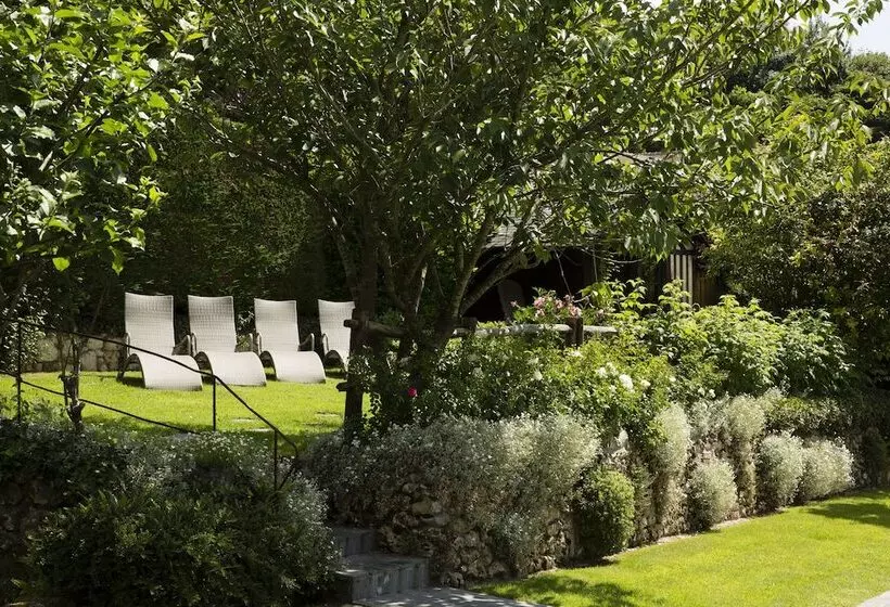 Отель Auberge De La Source   Hôtel De Charme, Collection Saint Siméon