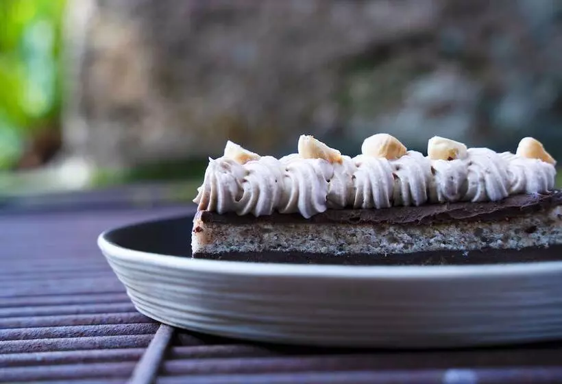 Отель Auberge De La Source   Hôtel De Charme, Collection Saint Siméon