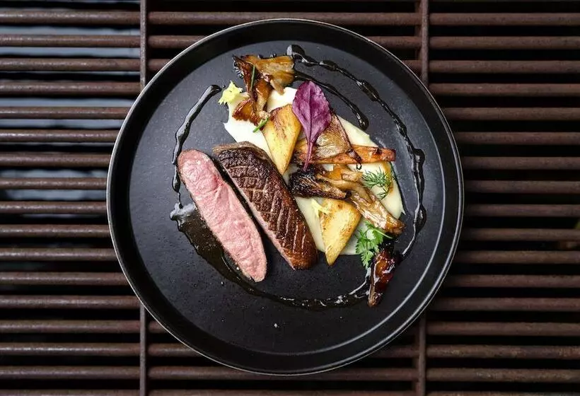 Отель Auberge De La Source   Hôtel De Charme, Collection Saint Siméon