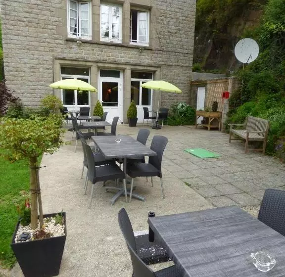 酒店 Auberge De L Abbaye Logis Hôtel Restaurant