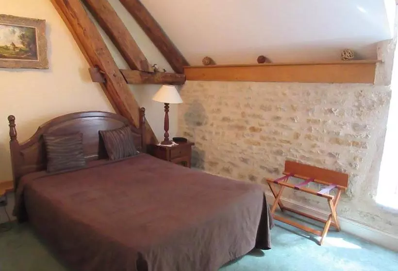 Hotelli Auberge Le Pot D Etain