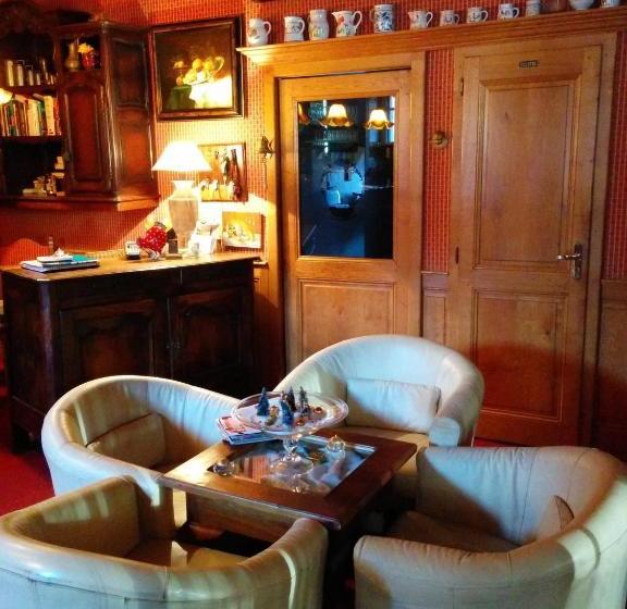 ホテル Auberge Le Pot D Etain