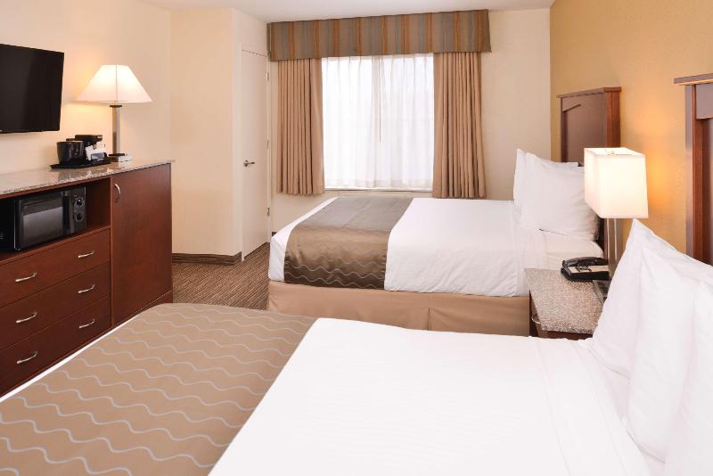 هتل Best Western Executive Inn & Suites