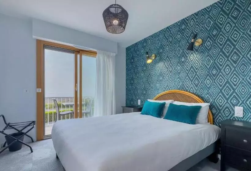 ホテル Hôtel L Albatros