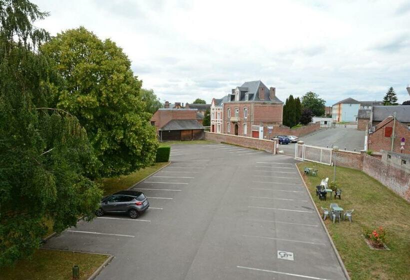 هتل Restaurant La Paix La Robe Et Le Palais