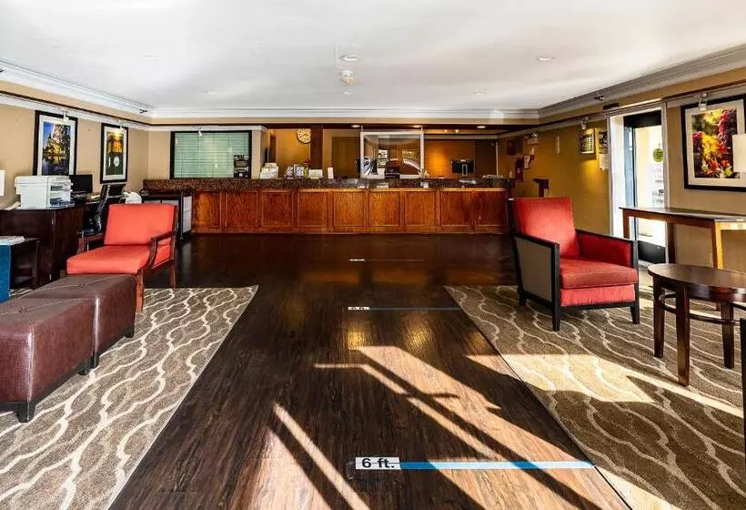 هتل Hyland Inn Near Pasadena Civic Center