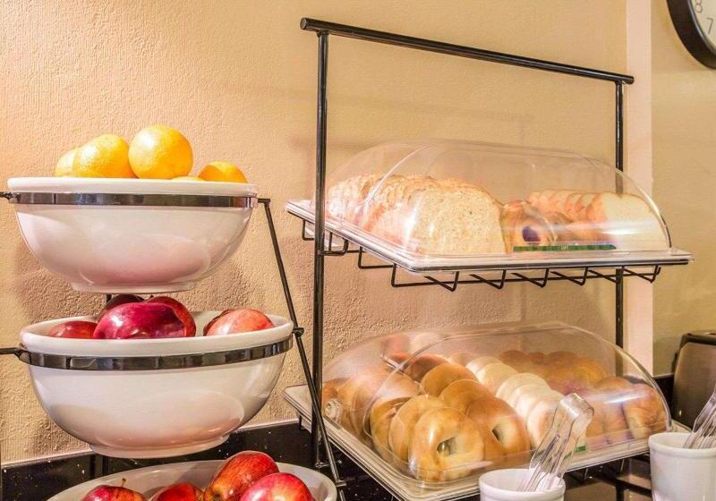 فندق Hyland Inn Near Pasadena Civic Center