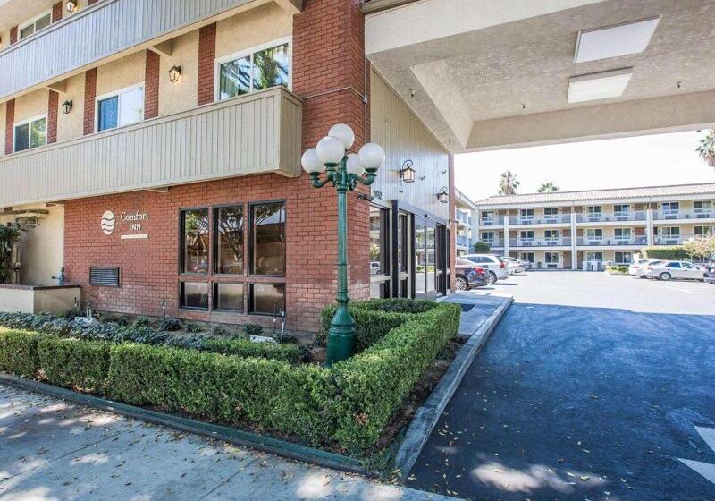 فندق Hyland Inn Near Pasadena Civic Center