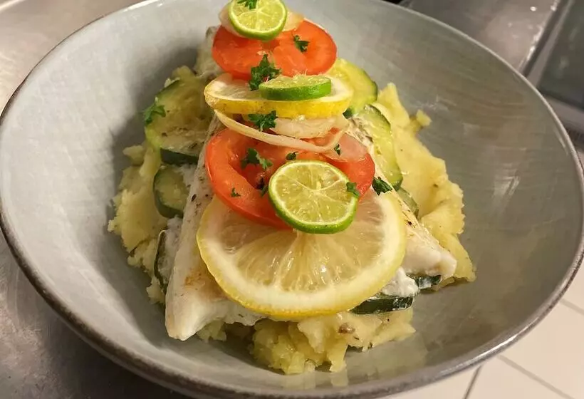 ホテル La Bellaudiere