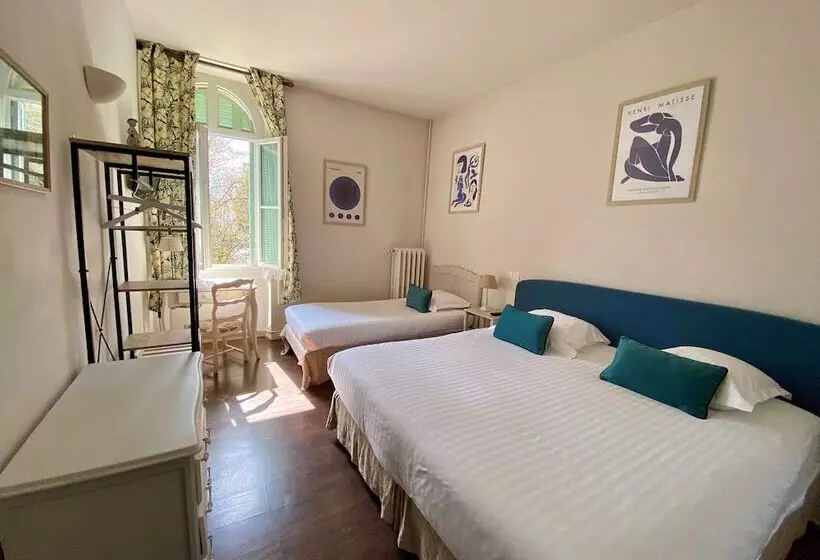 ホテル La Bellaudiere