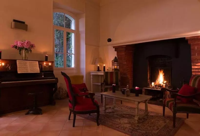 ホテル La Bellaudiere