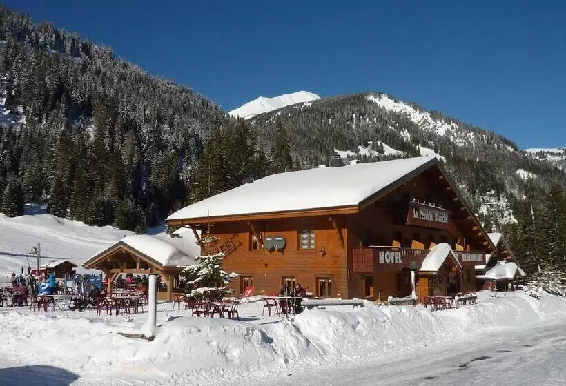 호텔 La Perdrix Blanche