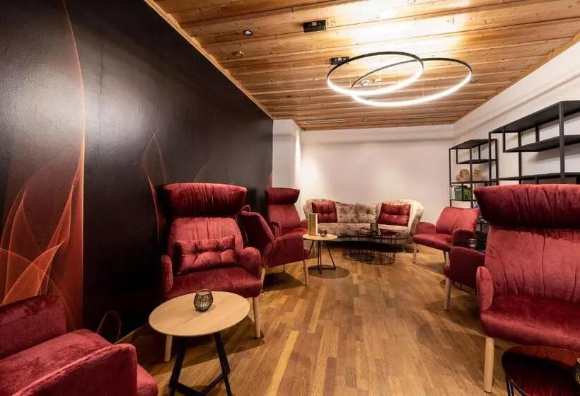 Отель Landrefugium Obermüller Spa & Naturresort 4,5 Sterne