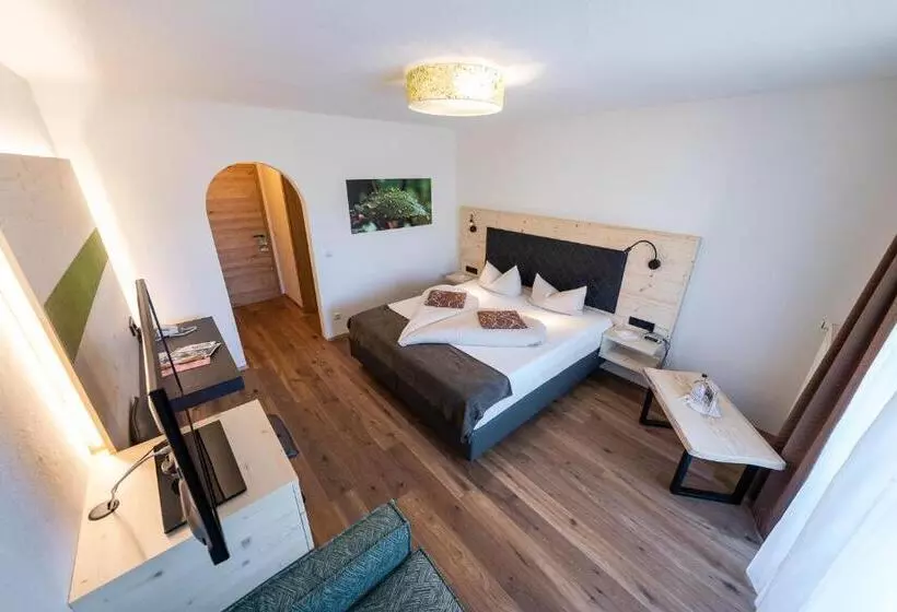 Отель Landrefugium Obermüller Spa & Naturresort 4,5 Sterne